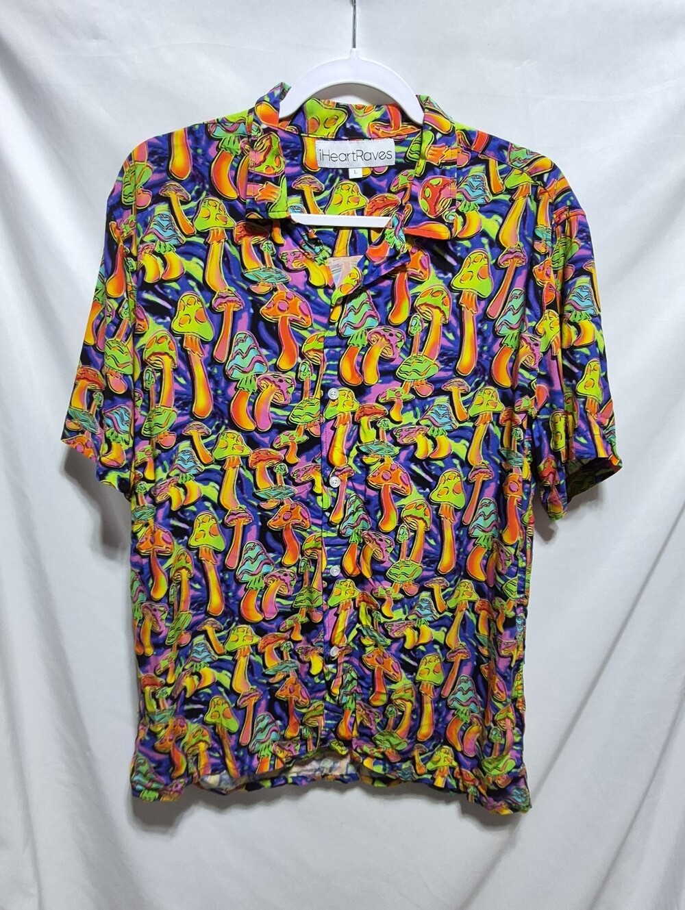 iHeartRaves L Psychedelic Mushroom Button Down Shirt Neon Rave Festival Trippy